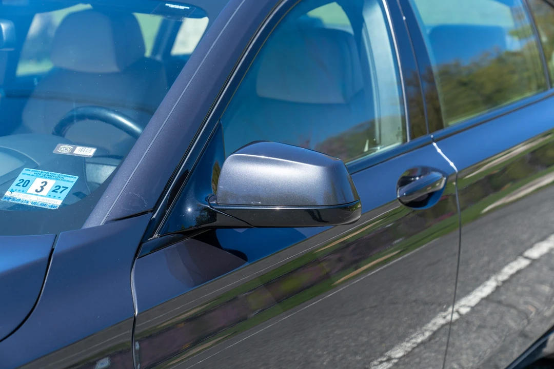 2012 BMW Alpina B7 - Image 17 of 31