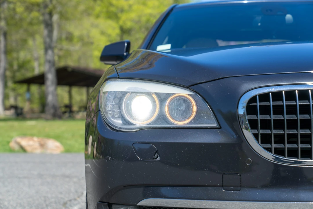 2012 BMW Alpina B7 - Image 9 of 31