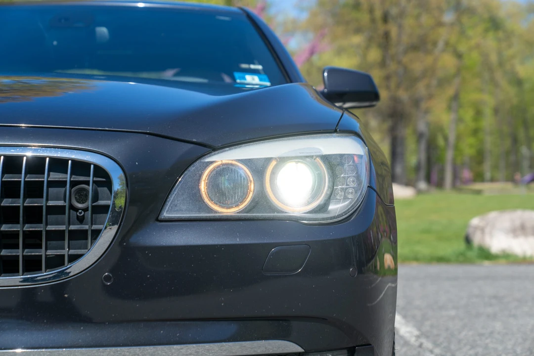 2012 BMW Alpina B7 - Image 10 of 31