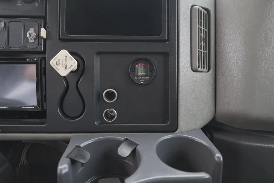 2012 Aston Martin V8 Vantage (2006-2017) - Image 20 of 20