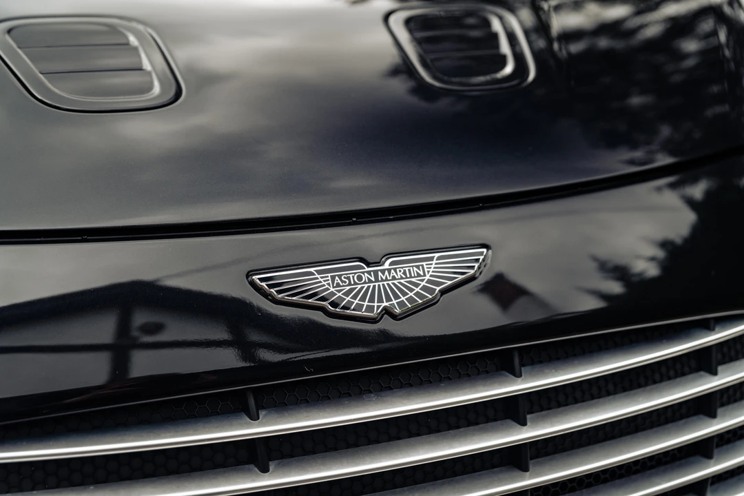 2012 Aston Martin - Image 28 of 31