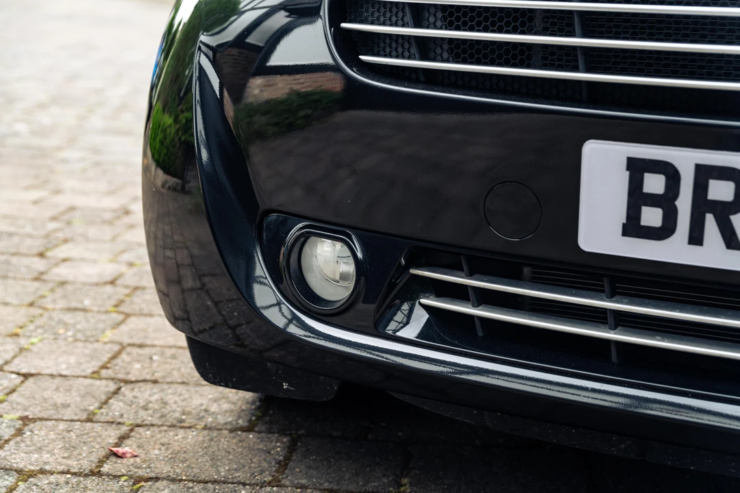 2012 Aston Martin - Image 30 of 31