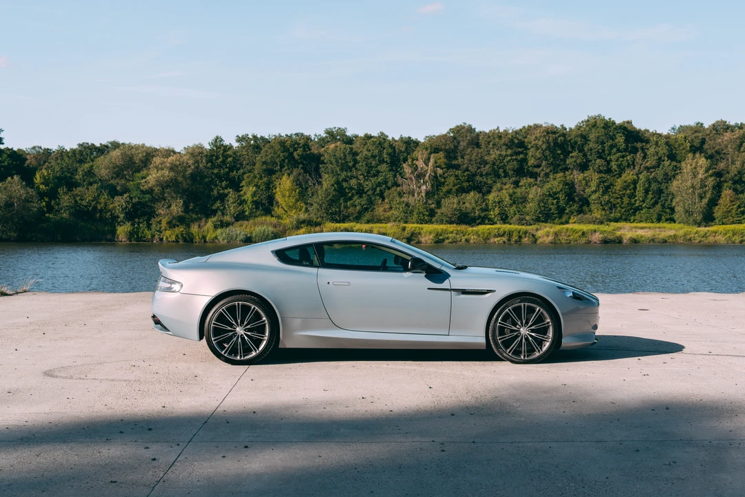 2012 Aston Martin DB9 - Image 6 of 31