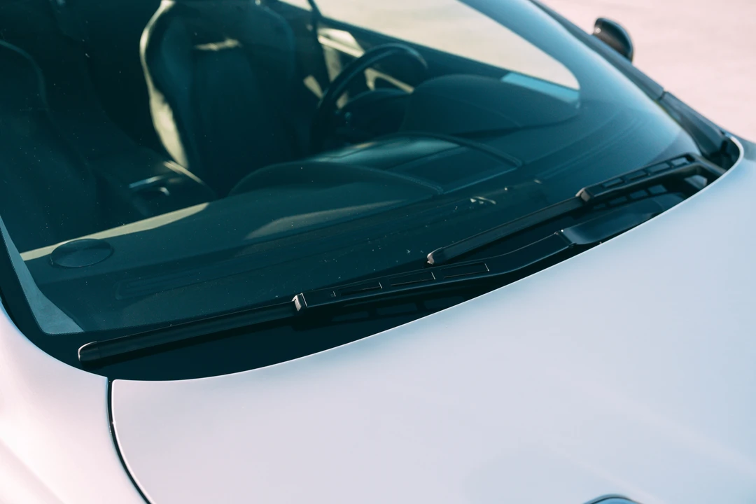 2012 Aston Martin DB9 - Image 13 of 31