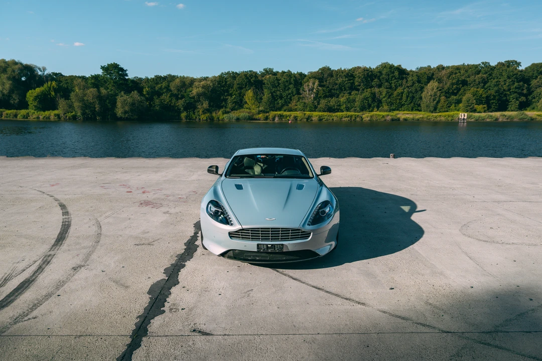 2012 Aston Martin DB9 - Image 8 of 31