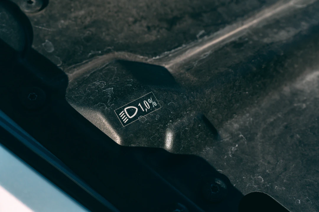 2012 Aston Martin DB9 - Image 25 of 31