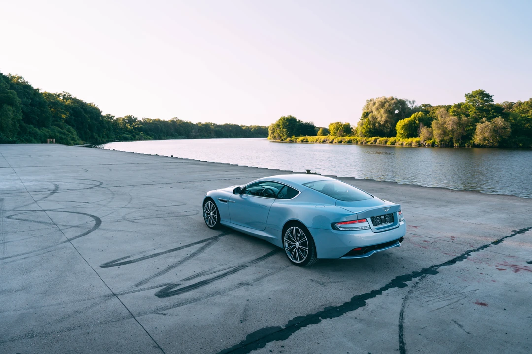2012 Aston Martin DB9 - Image 4 of 31