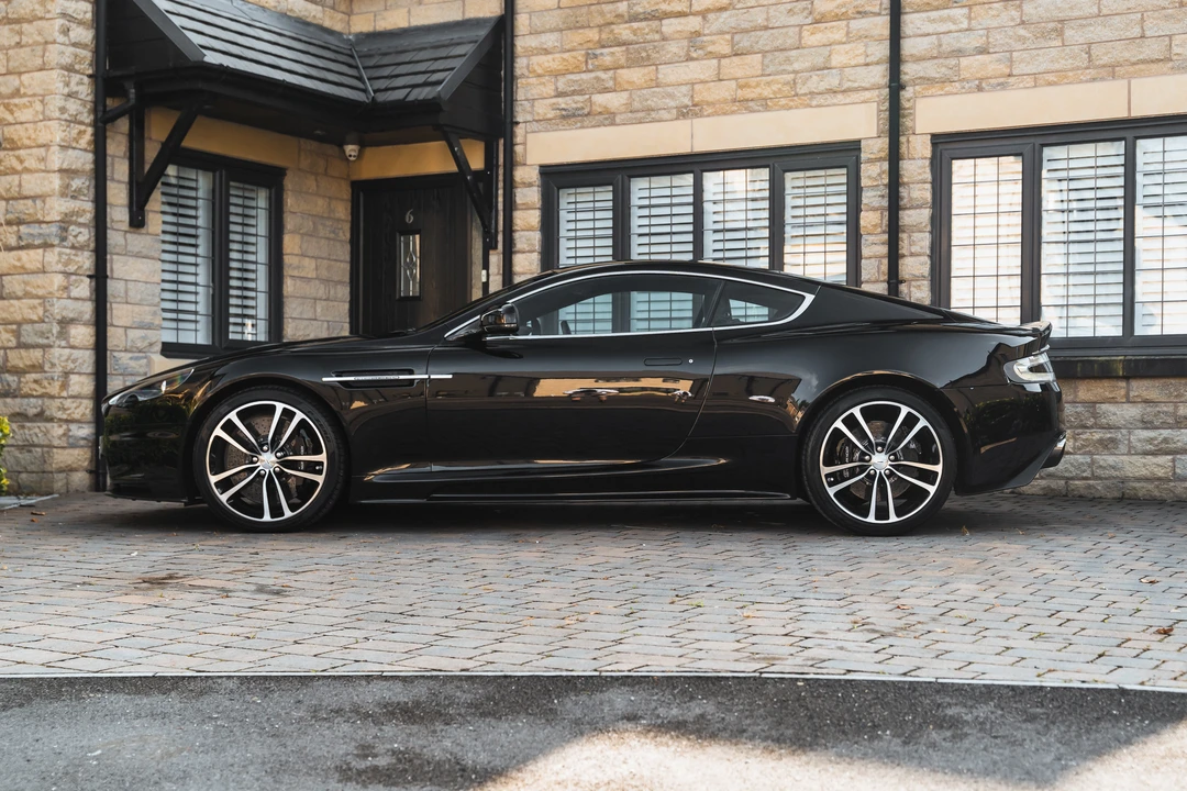 2012 Aston Martin DBS (2008-2012) - Image 4 of 31