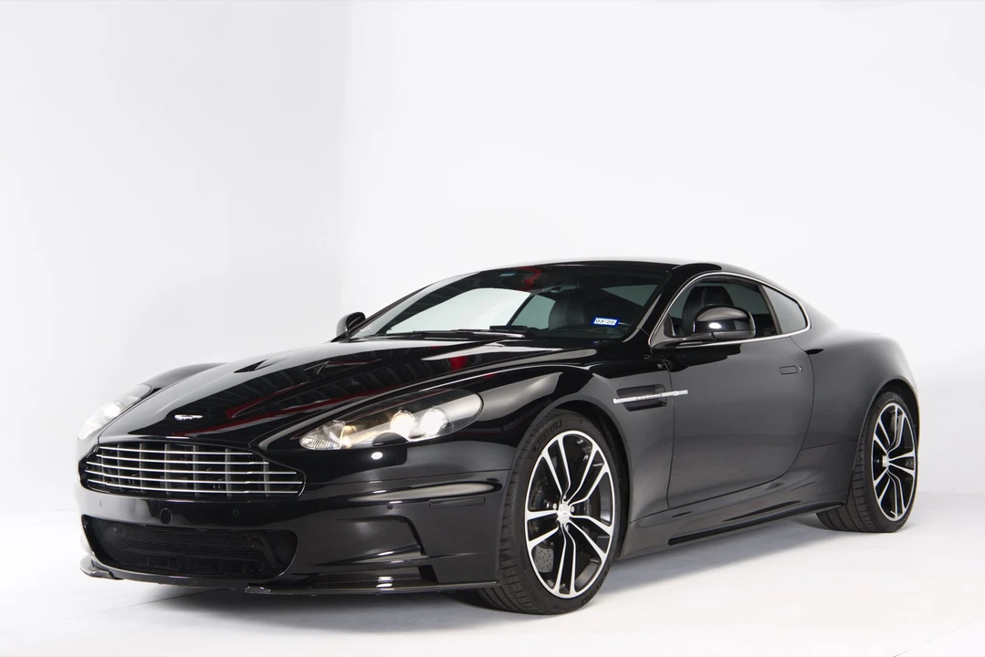 2012 Aston Martin DBS (2008-2012) - Image 2 of 31