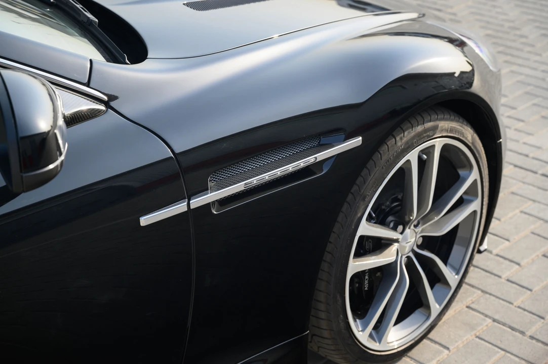 2012 Aston Martin DBS (2008-2012) - Image 17 of 31