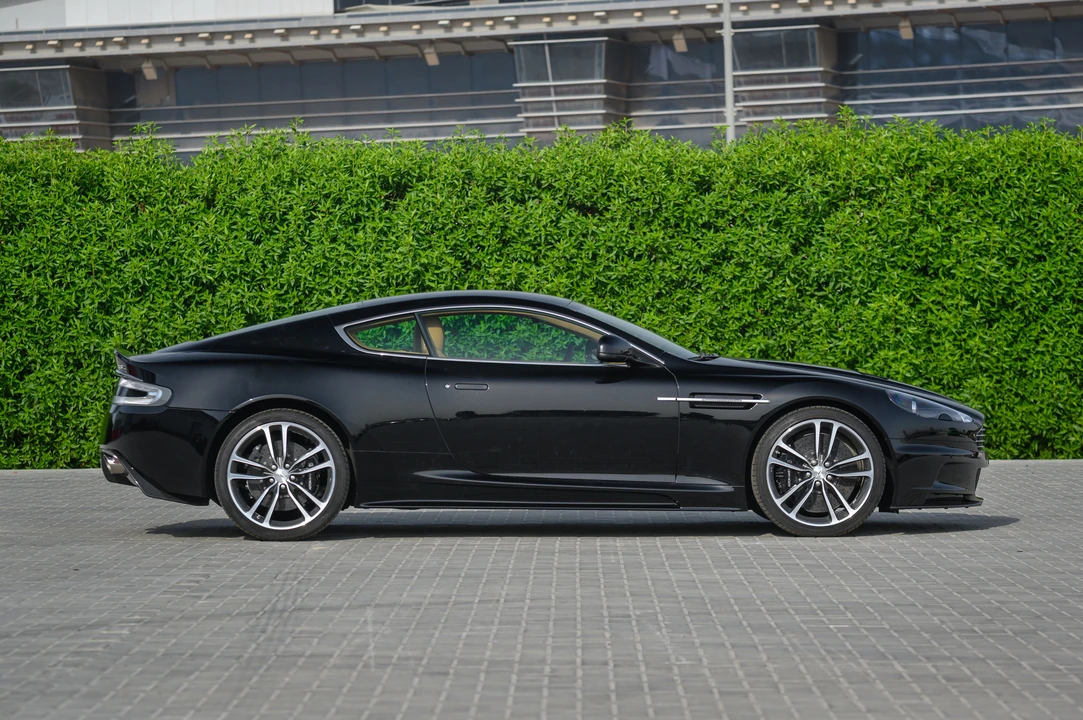 2012 Aston Martin DBS (2008-2012) - Image 9 of 31