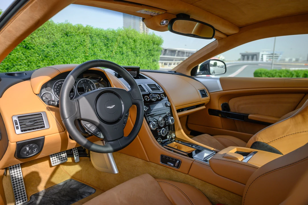 2012 Aston Martin DBS (2008-2012) - Image 6 of 31