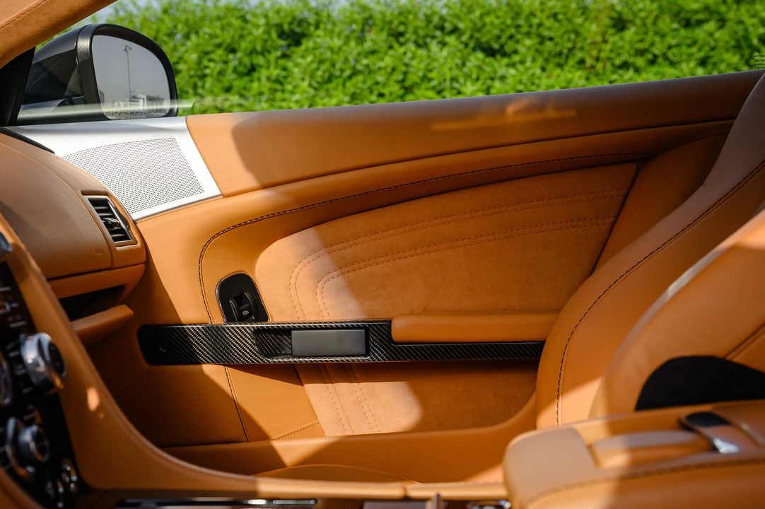 2012 Aston Martin DBS (2008-2012) - Image 18 of 31