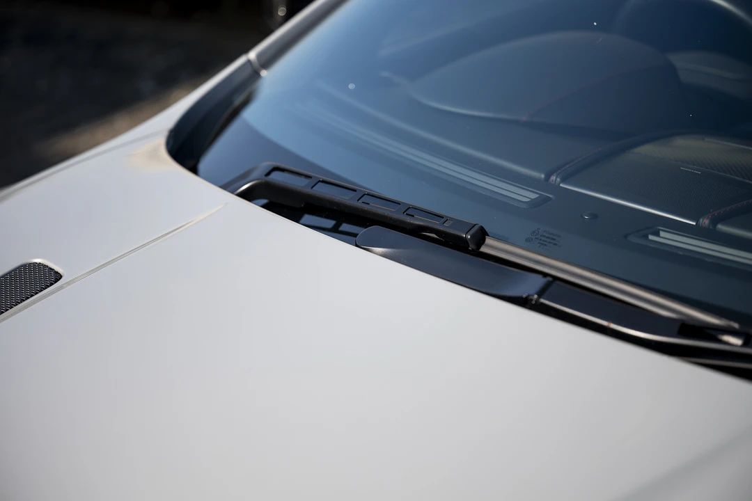 2012 Aston Martin DBS (2008-2012) - Image 24 of 31