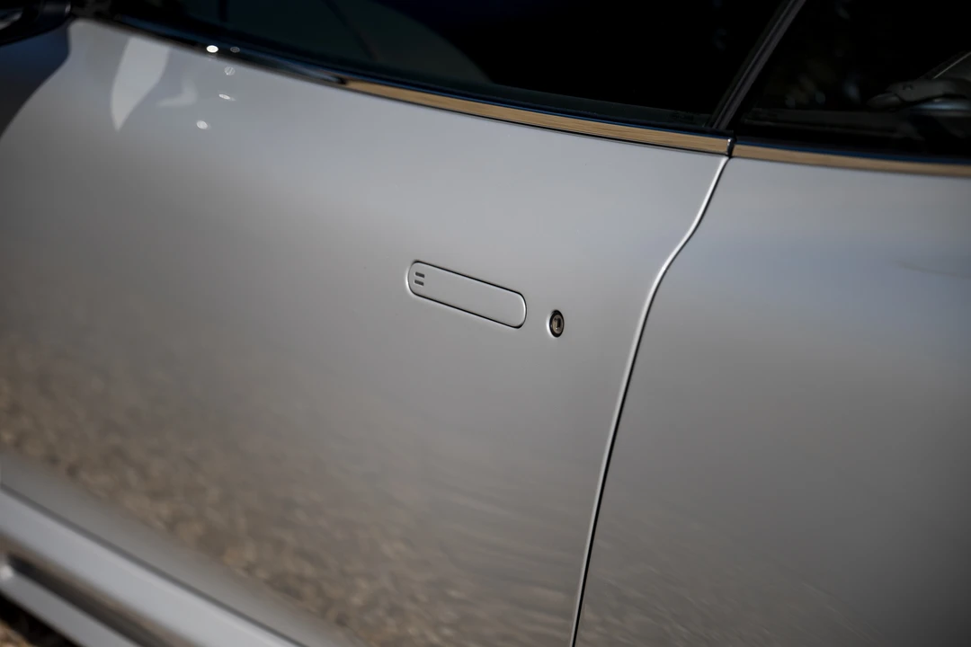 2012 Aston Martin DBS (2008-2012) - Image 27 of 31