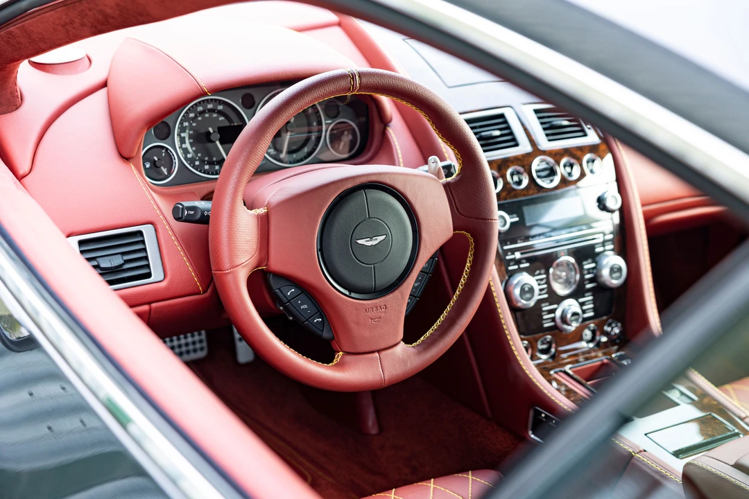 2012 Aston Martin DBS (2008-2012) - Image 7 of 31