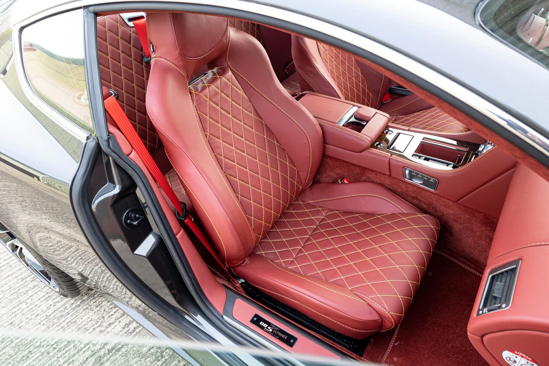 2012 Aston Martin DBS (2008-2012) - Image 9 of 31