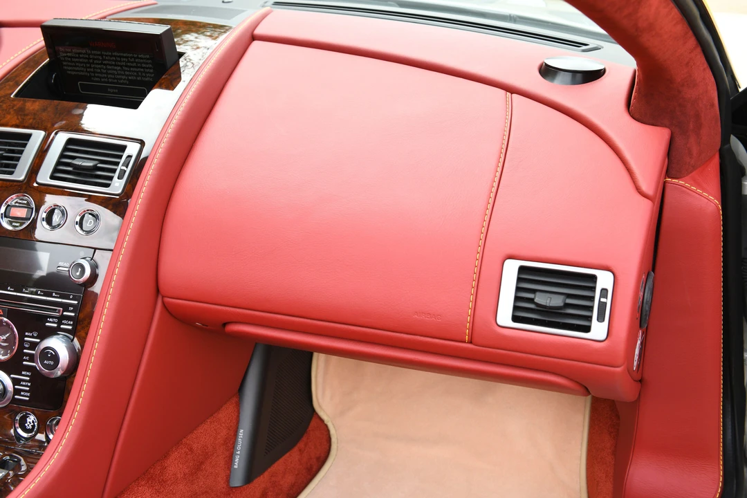 2012 Aston Martin DBS (2008-2012) - Image 22 of 31