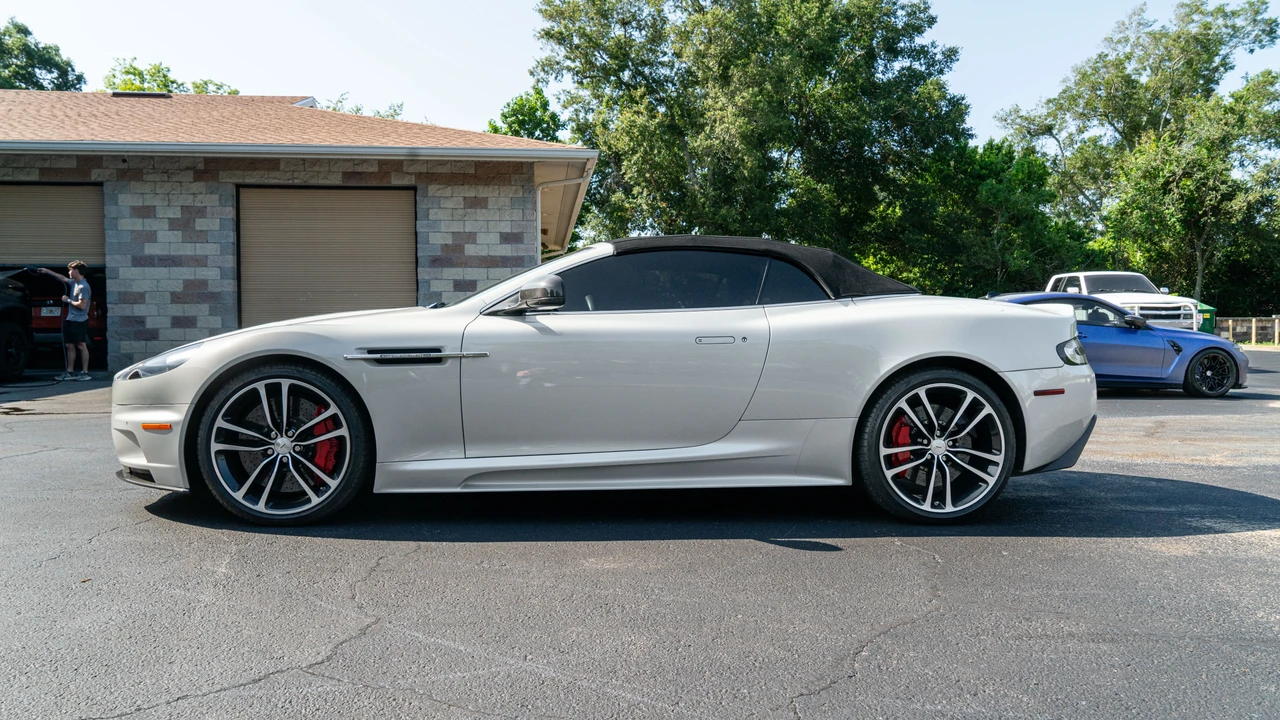 2012 Aston Martin DBS (2008-2012) - Image 12 of 31