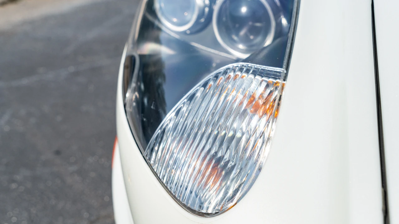 2012 Aston Martin DBS (2008-2012) - Image 20 of 31