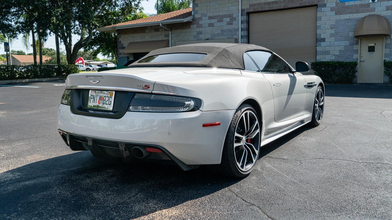 2012 Aston Martin DBS (2008-2012) - Image 9 of 31