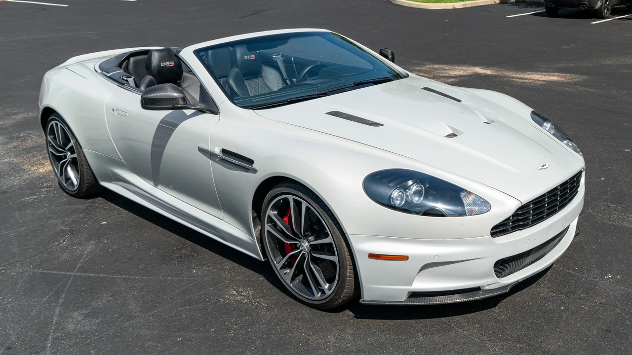 2012 Aston Martin DBS (2008-2012) - Image 3 of 31