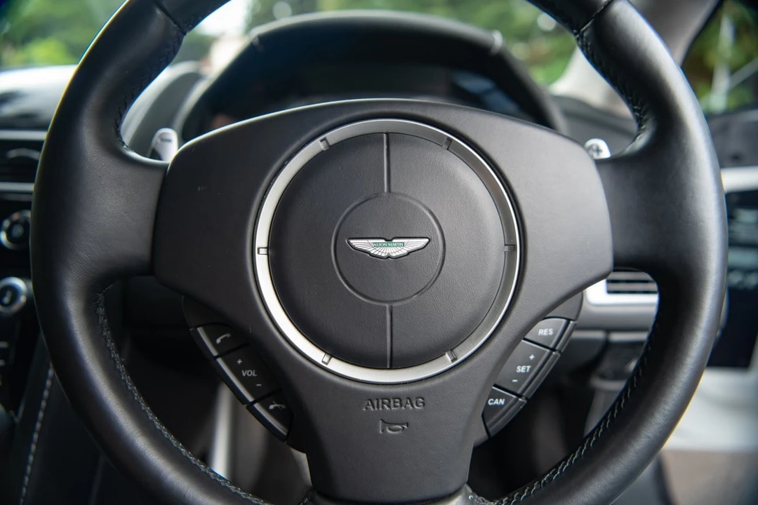 2012 Aston Martin Rapide - Image 28 of 30
