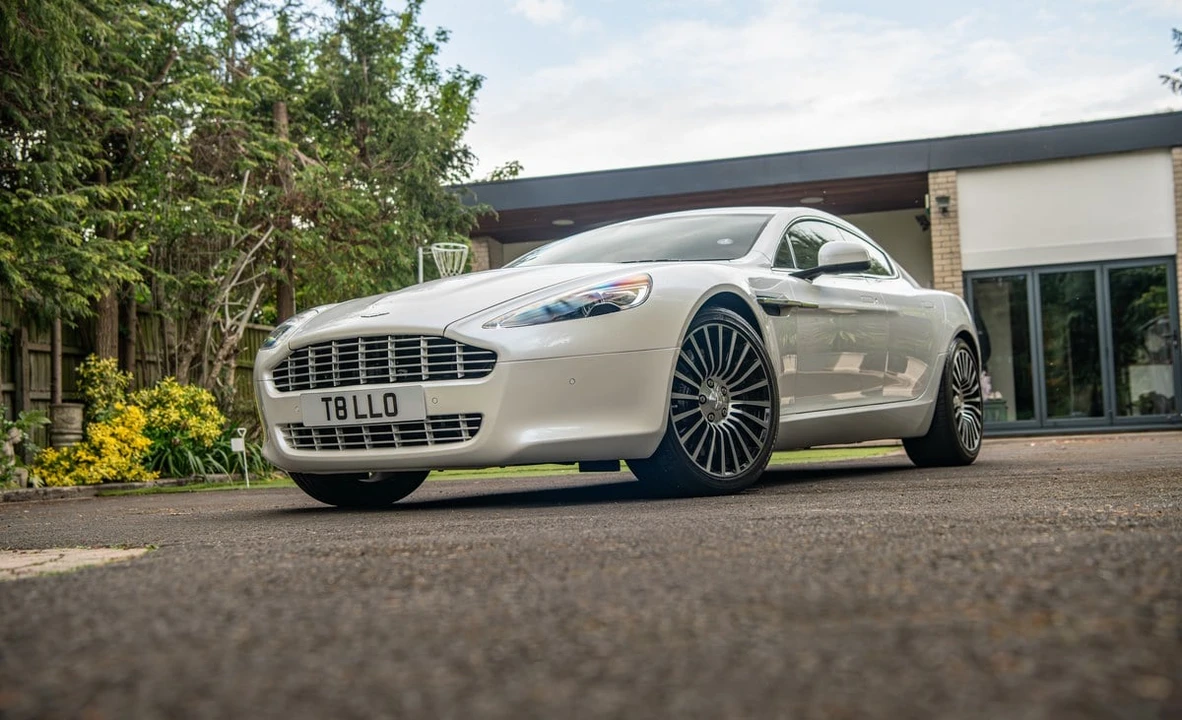 2012 Aston Martin Rapide - Image 18 of 30