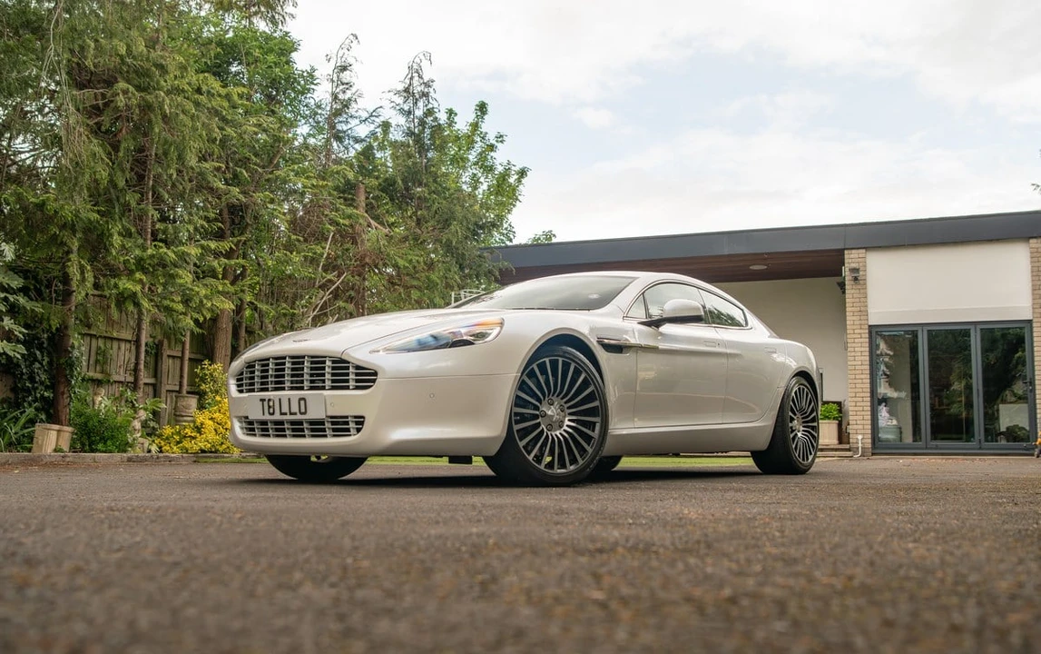 2012 Aston Martin Rapide - Image 17 of 30