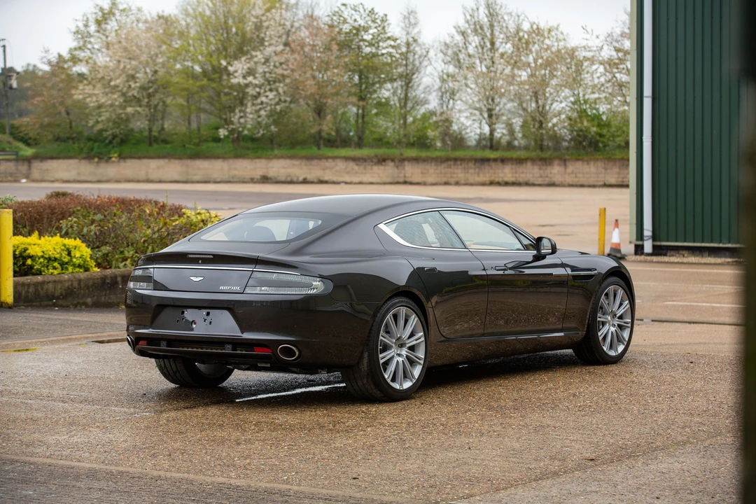 2012 Aston Martin Rapide - Image 10 of 31