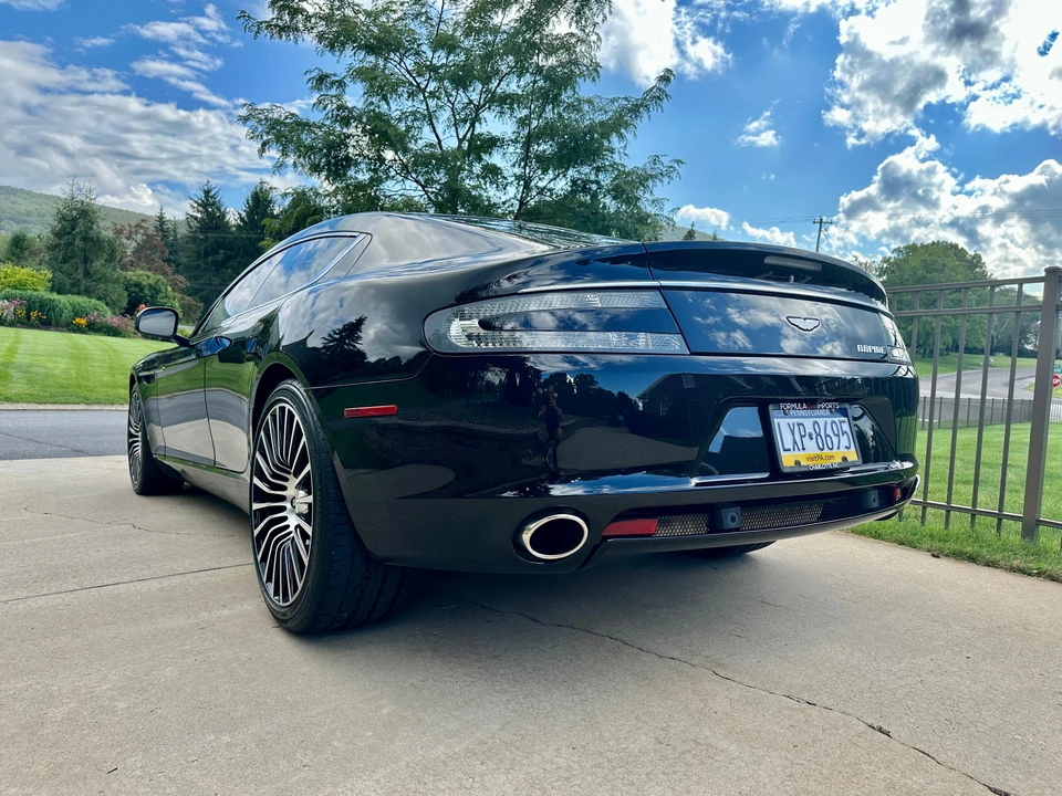 2012 Aston Martin Rapide - Image 11 of 31