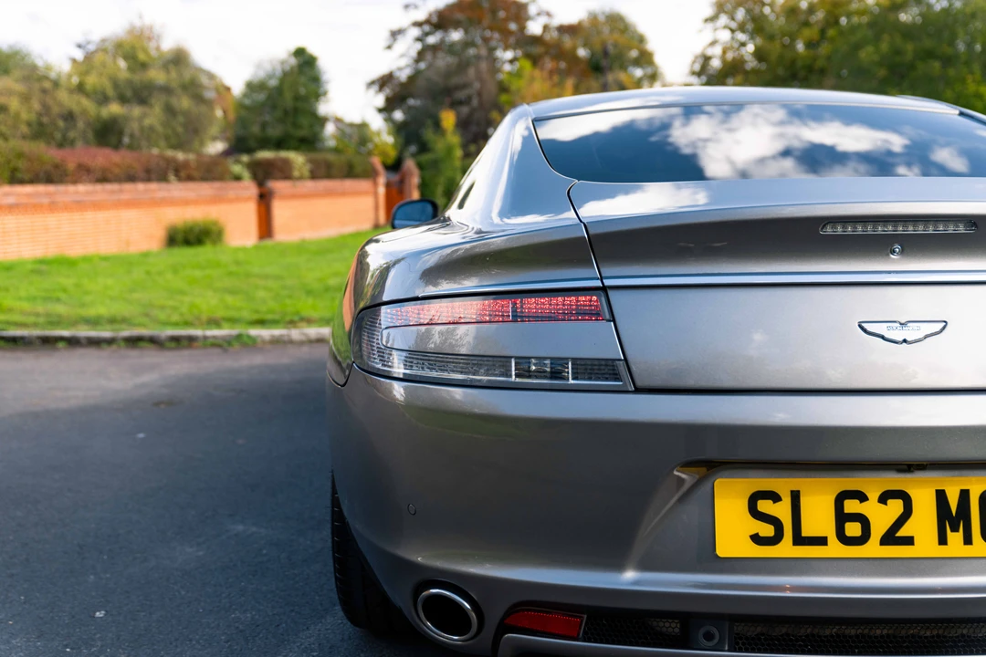 2012 Aston Martin Rapide - Image 28 of 31
