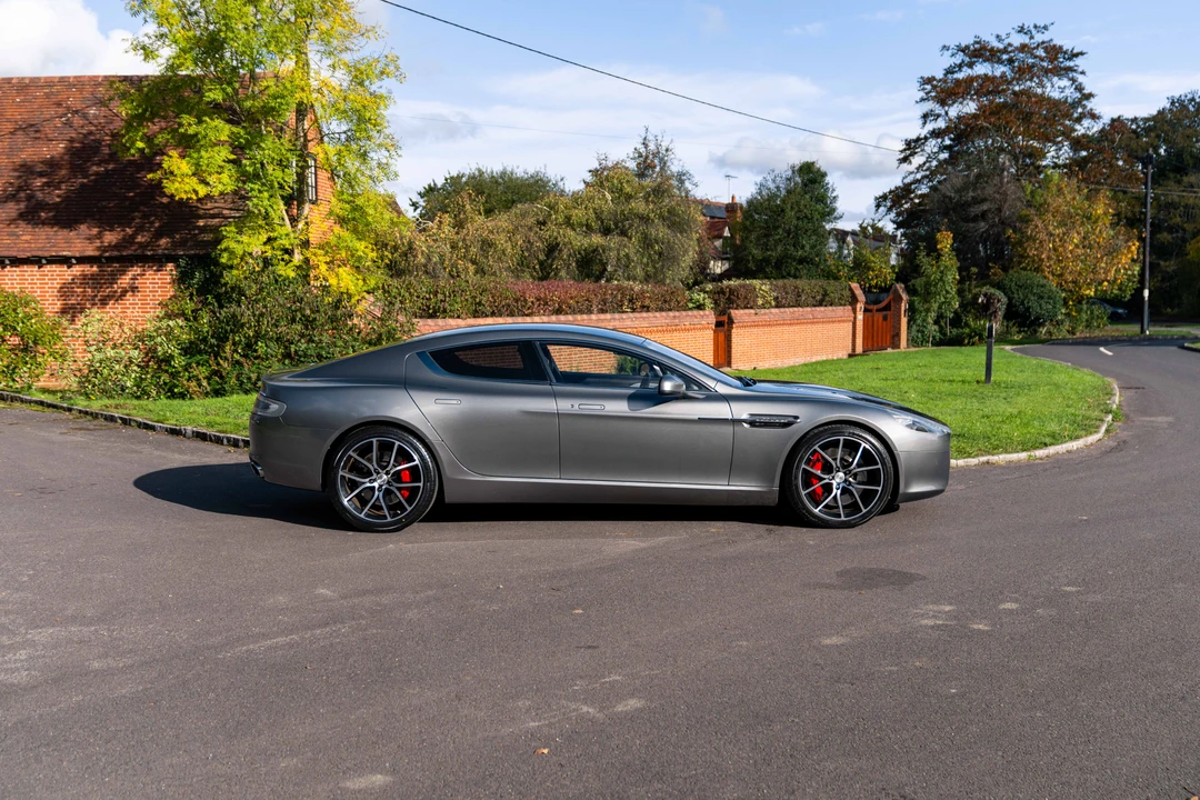 2012 Aston Martin Rapide - Image 17 of 31