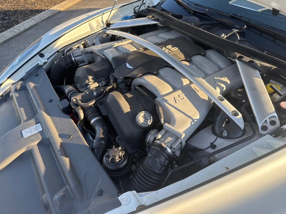 2012 Aston Martin Rapide - Image 2 of 15
