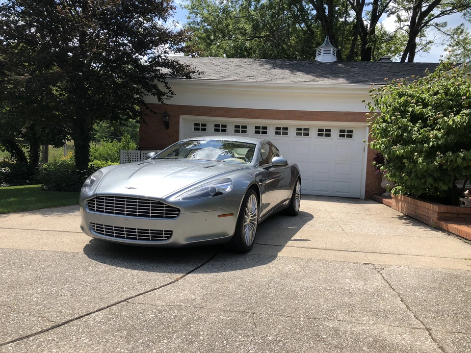 2012 Aston Martin Rapide - Image 3 of 31