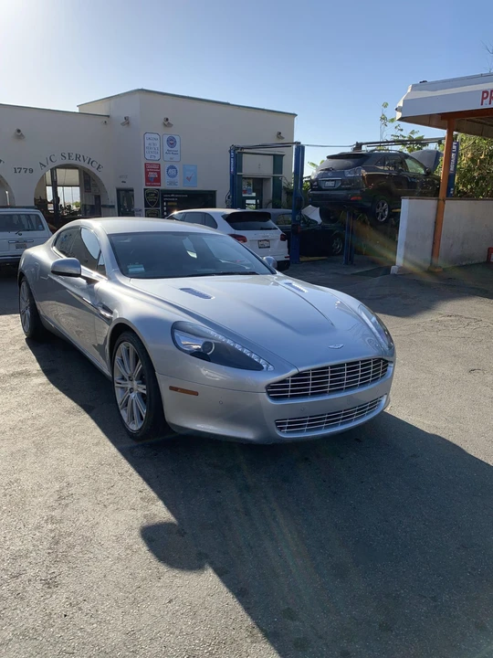 2012 Aston Martin Rapide - Image 15 of 31