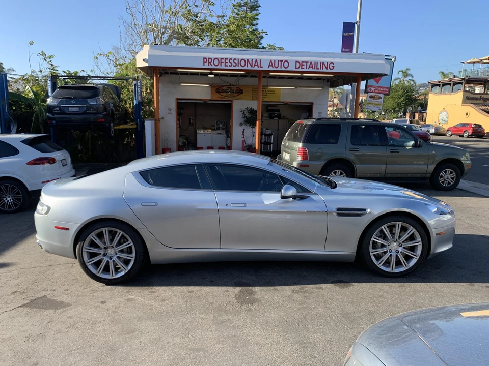 2012 Aston Martin Rapide - Image 14 of 31