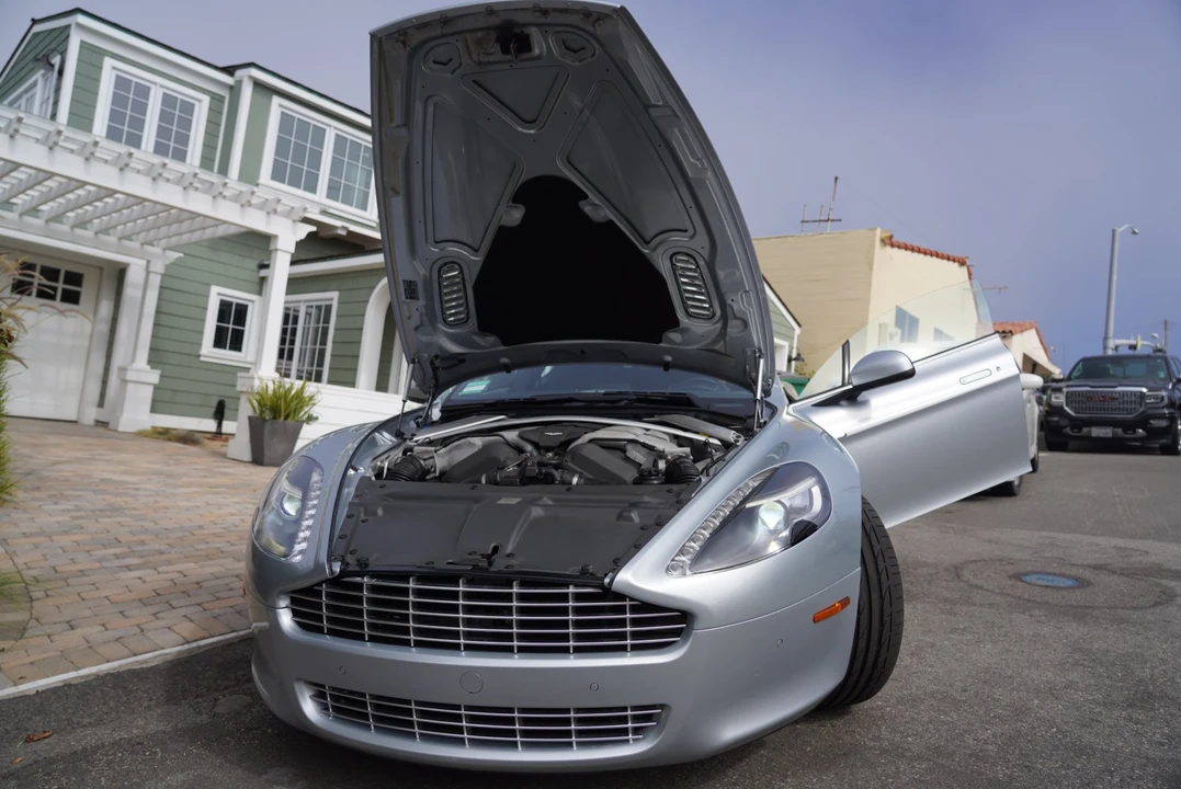 2012 Aston Martin Rapide - Image 16 of 31