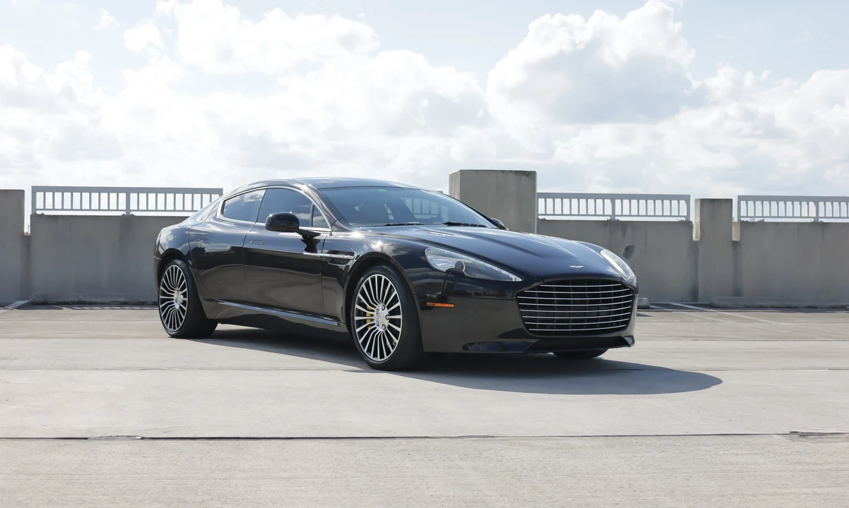 2012 Aston Martin Rapide - Image 7 of 31