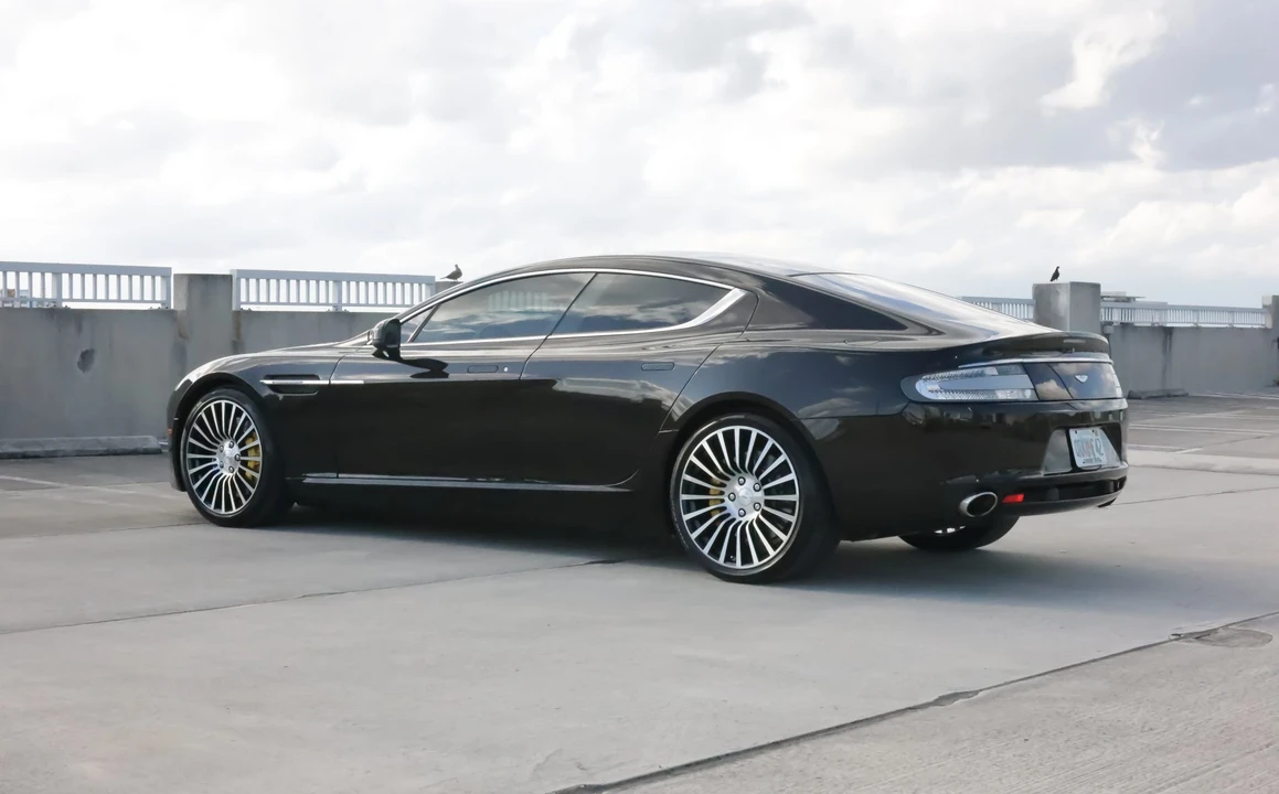 2012 Aston Martin Rapide - Image 12 of 31