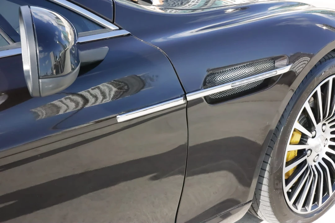 2012 Aston Martin Rapide - Image 18 of 31