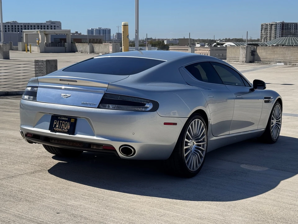 2012 Aston Martin Rapide - Image 16 of 31