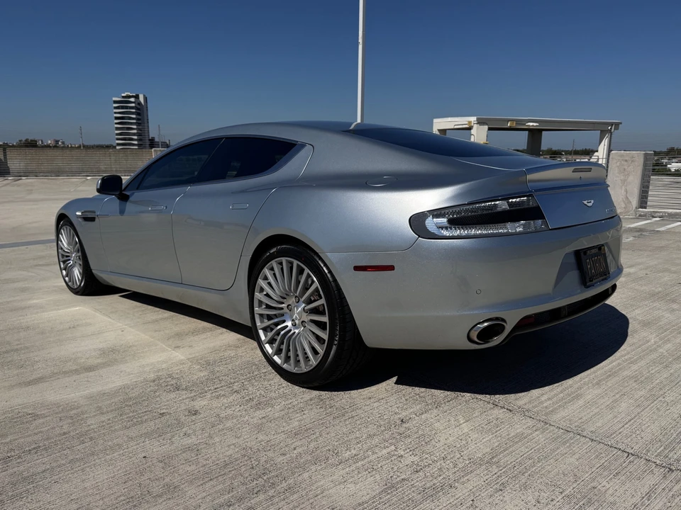 2012 Aston Martin Rapide - Image 10 of 31