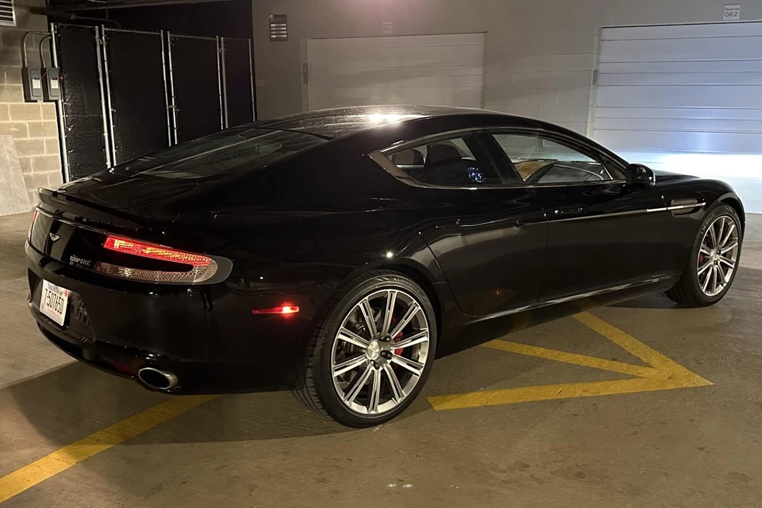 2012 Aston Martin Rapide - Image 9 of 31