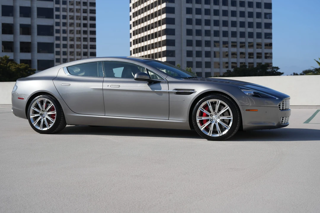 2012 Aston Martin Rapide - Image 22 of 31