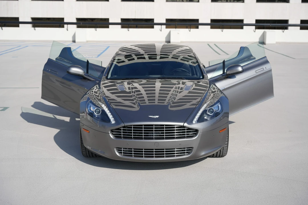 2012 Aston Martin Rapide - Image 29 of 31