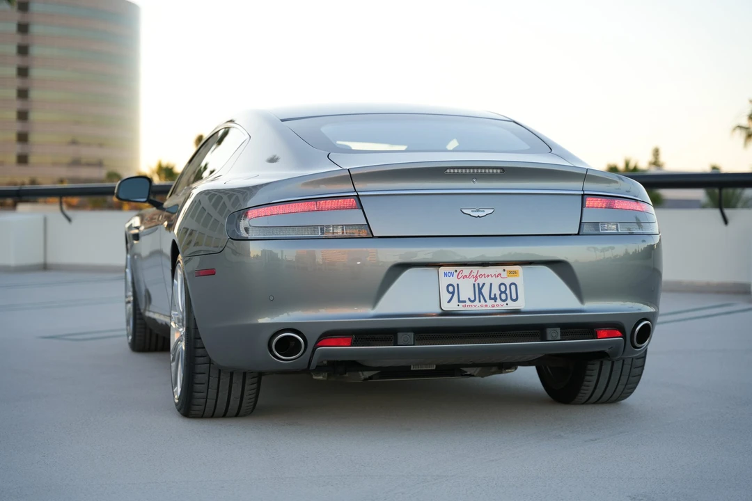 2012 Aston Martin Rapide - Image 14 of 31