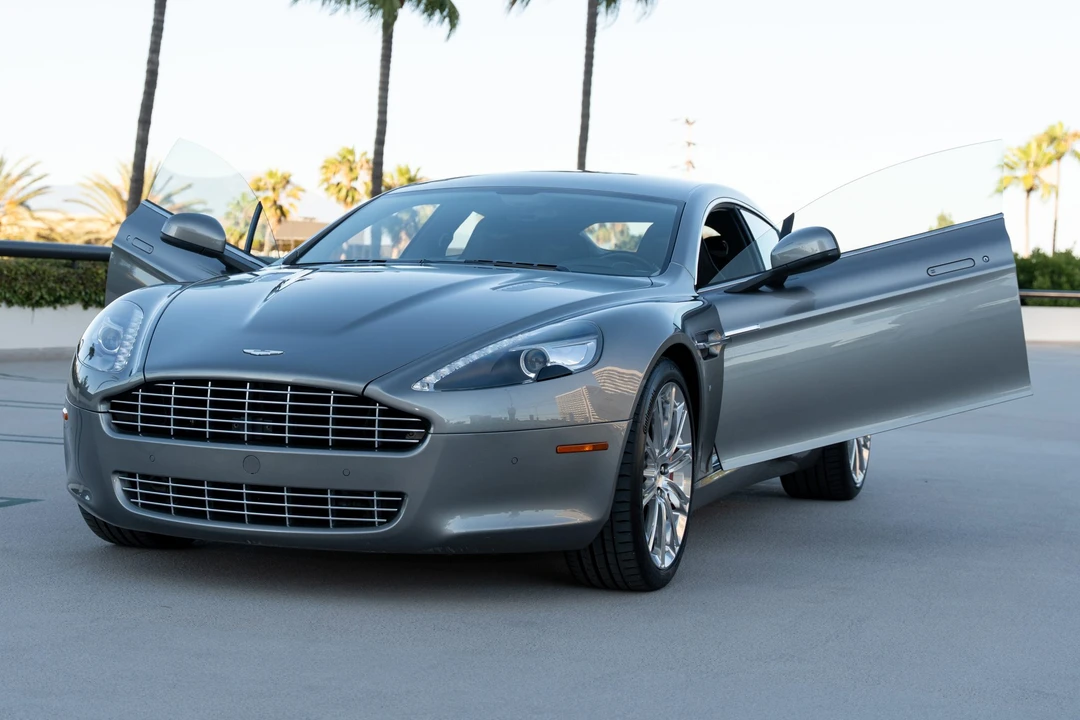 2012 Aston Martin Rapide - Image 30 of 31