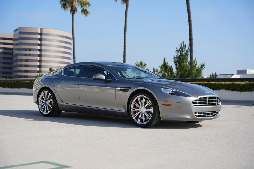 2012 Aston Martin Rapide - Image 24 of 31