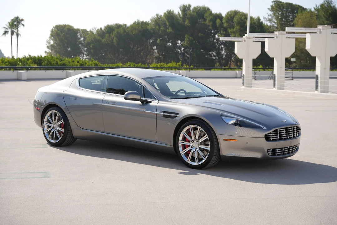 2012 Aston Martin Rapide - Image 25 of 31